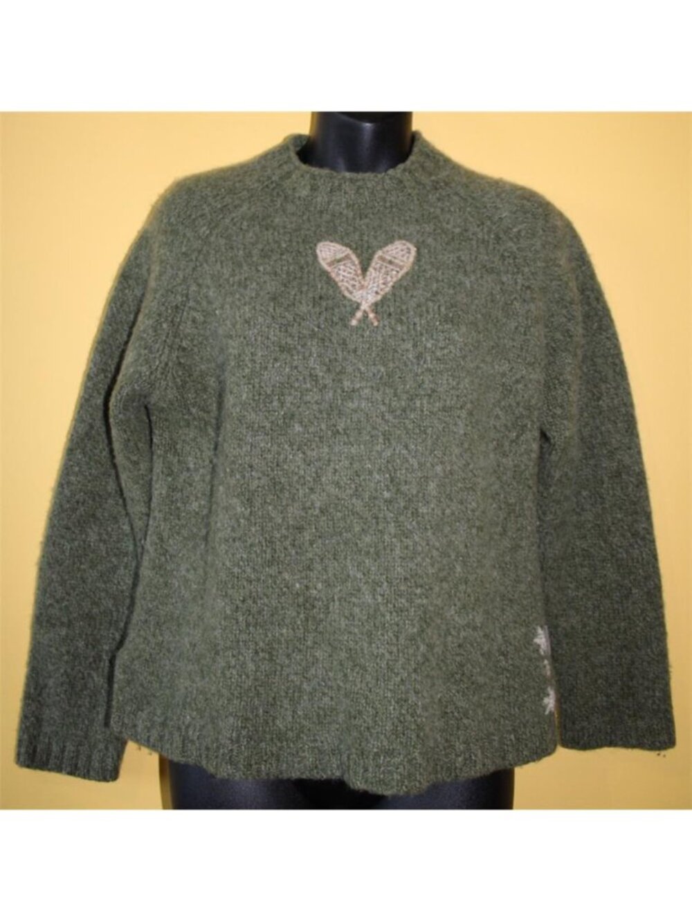 Vintage Woolrich Large 100% Wool Sweater Snowshoes Side Vents Laurel Green